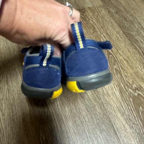 Keen Toddler 8 Navy Blue Sandals - Picture 8 of 10